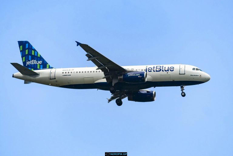 A320-200 JetBlue N569JB