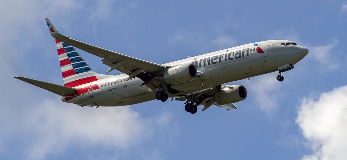 B737-800 American Airlines N947NN