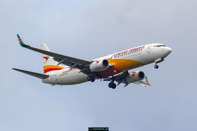 B737-800 Surinam Airways PZ-TCV