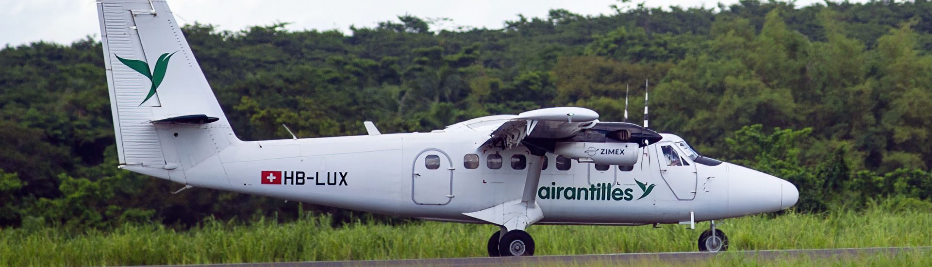 DHC-6-400 Air Antilles HB-LUX