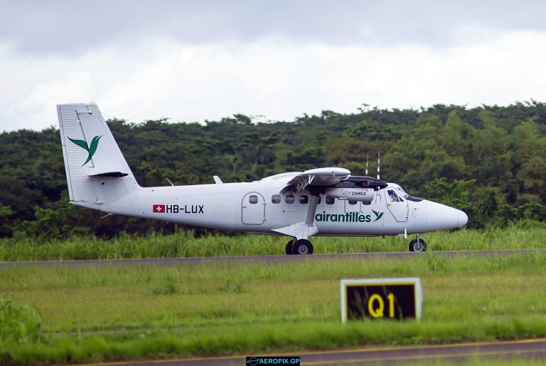 DHC-6-400 Air Antilles HB-LUX